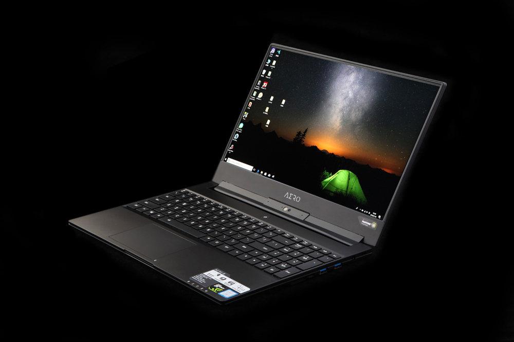 熊猫体育|发力车用OLED面板?丰田500亿日元注资JDI(图2) 熊猫体育公司