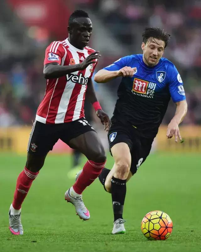 熊猫体育公司:动画《拳皇命运》片头曲曝光 8月3日热血开播!(图1) 熊猫体育公司