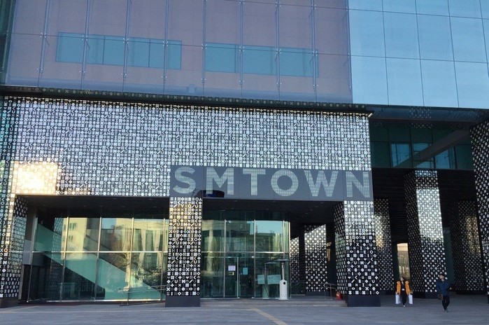 熊猫体育-钢铁侠制造各式各样战甲盘点 狂虐BOSS就是小菜一碟(图3) 熊猫体育