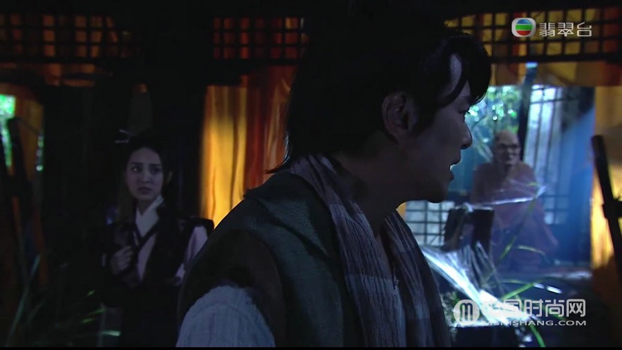 奥巴马承诺助法缉拿恐袭元凶 普京强调协同应对_熊猫体育公司(图2) 熊猫体育公司