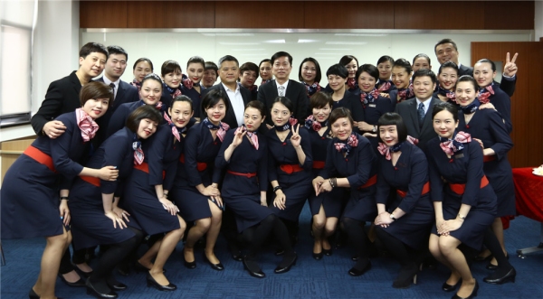 熊猫体育_安徽新东方举办新生见面会:你的梦想 由此绽放(图2) 熊猫体育公司