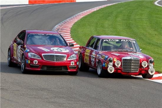 【熊猫体育】韩国外交部长尹炳世参加日韩交流祭2014 in Seoul(图3) 熊猫体育首页