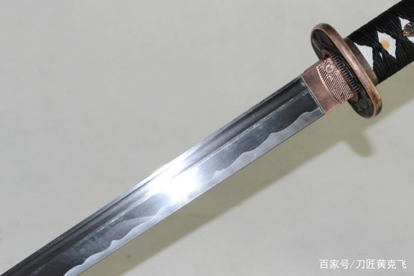 “熊猫体育公司”《龙珠:超》漫画第24话图文情报 特兰克斯变身奶爸(图3) 熊猫体育首页